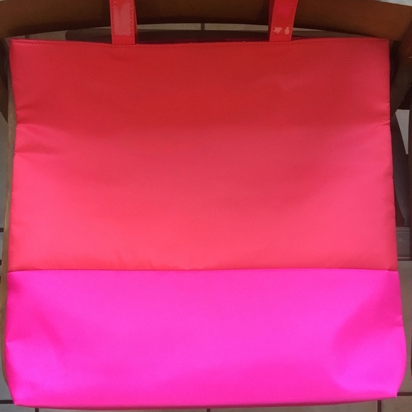 2/$15 ☀️ New Lancôme Pink and Red Flamingo Tote - Picture 3 of 7